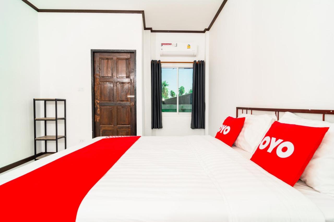 Oyo 533 Runya Poolvilla Прачуап-Кхірі-Кхан Екстер'єр фото